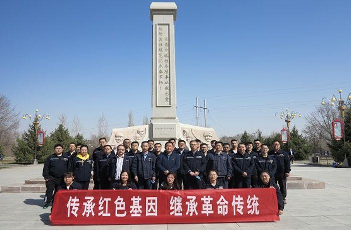 汲取紅色力量，傳承紅色精神（攝影：莫麗代）